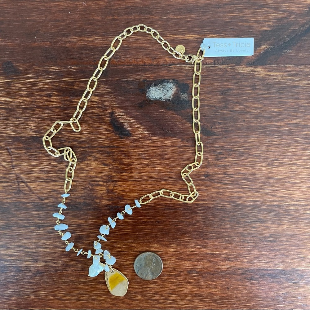 NWT | Tess & Tricia | Pearl Gold Necklace | Gold Plated